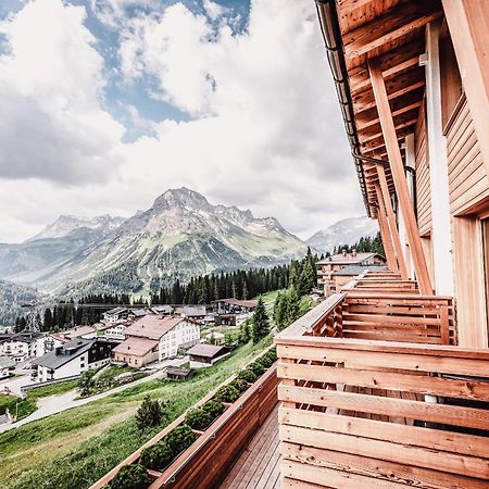 Hotel Goldener Berg レッヒ エクステリア 写真