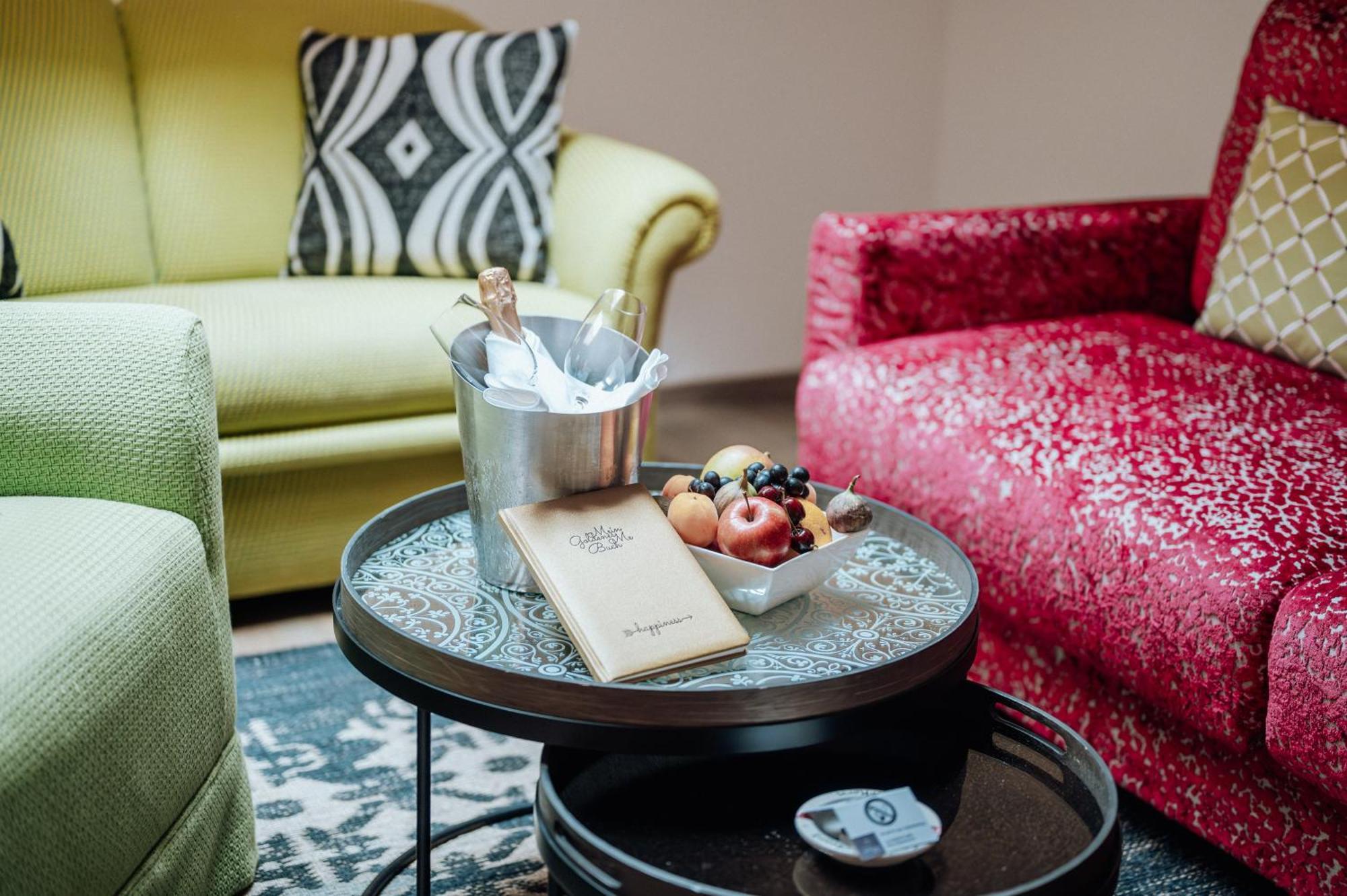 Hotel Goldener Berg レッヒ エクステリア 写真