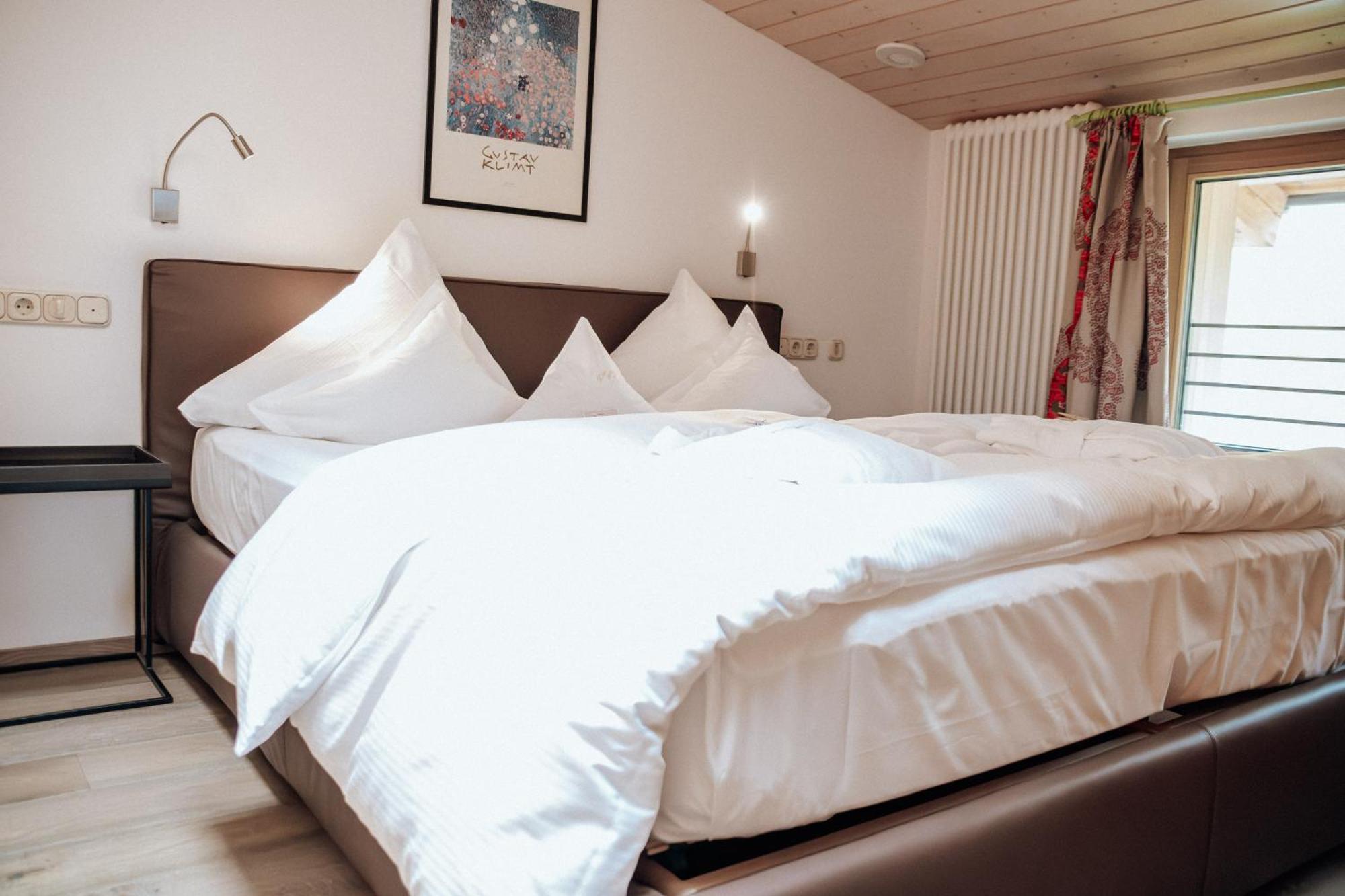 Hotel Goldener Berg レッヒ エクステリア 写真