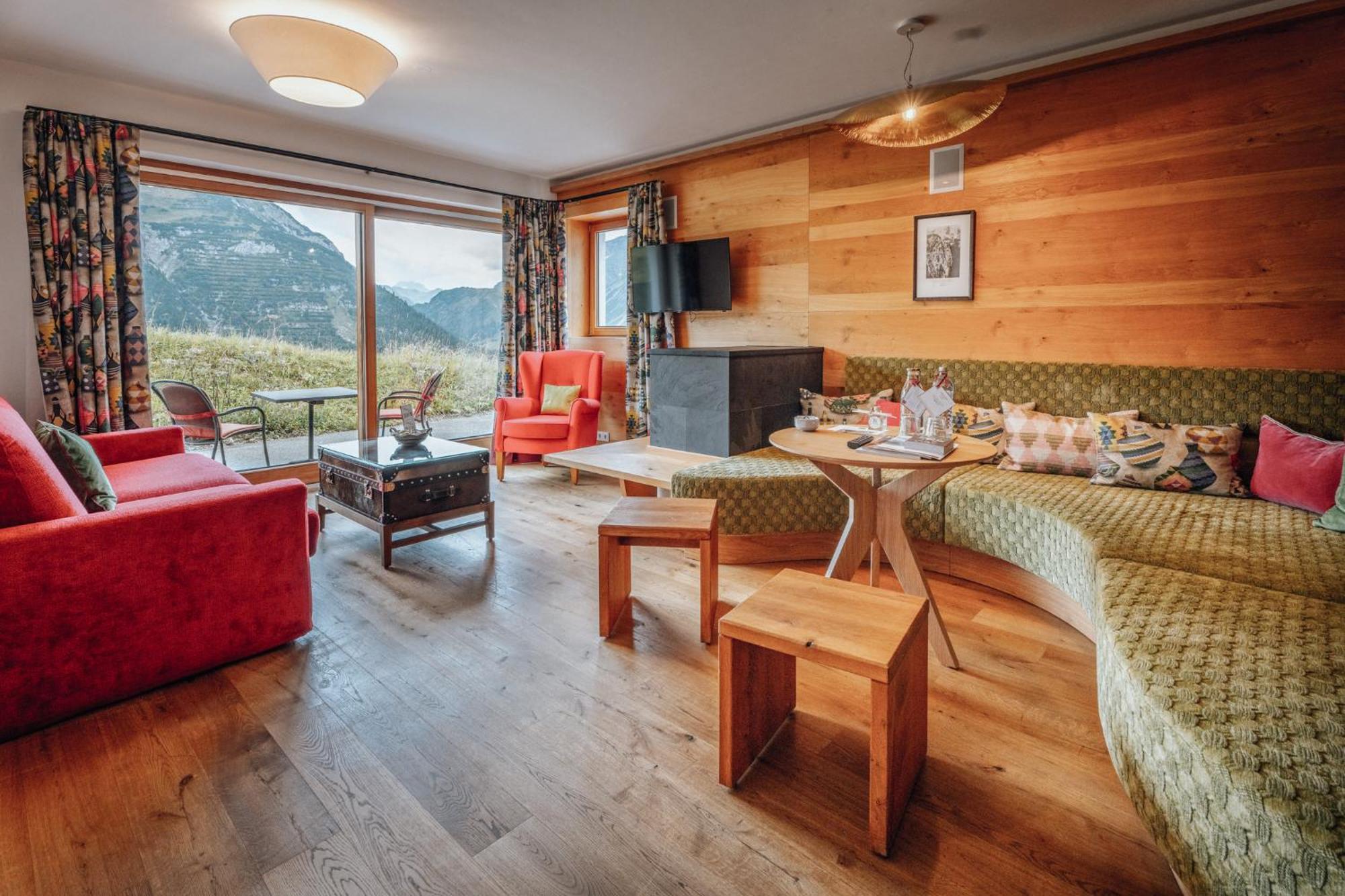 Hotel Goldener Berg レッヒ エクステリア 写真