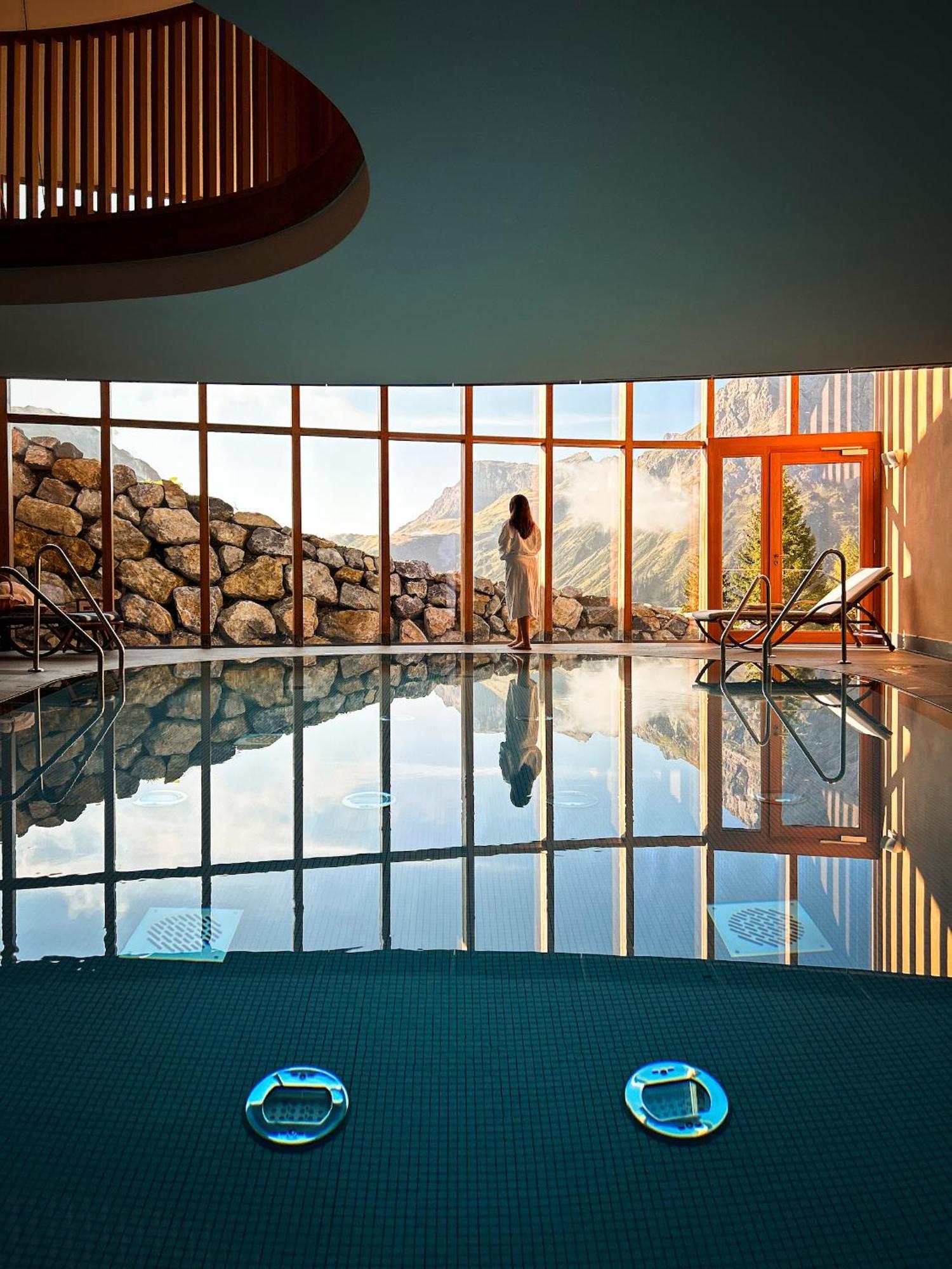 Hotel Goldener Berg レッヒ エクステリア 写真