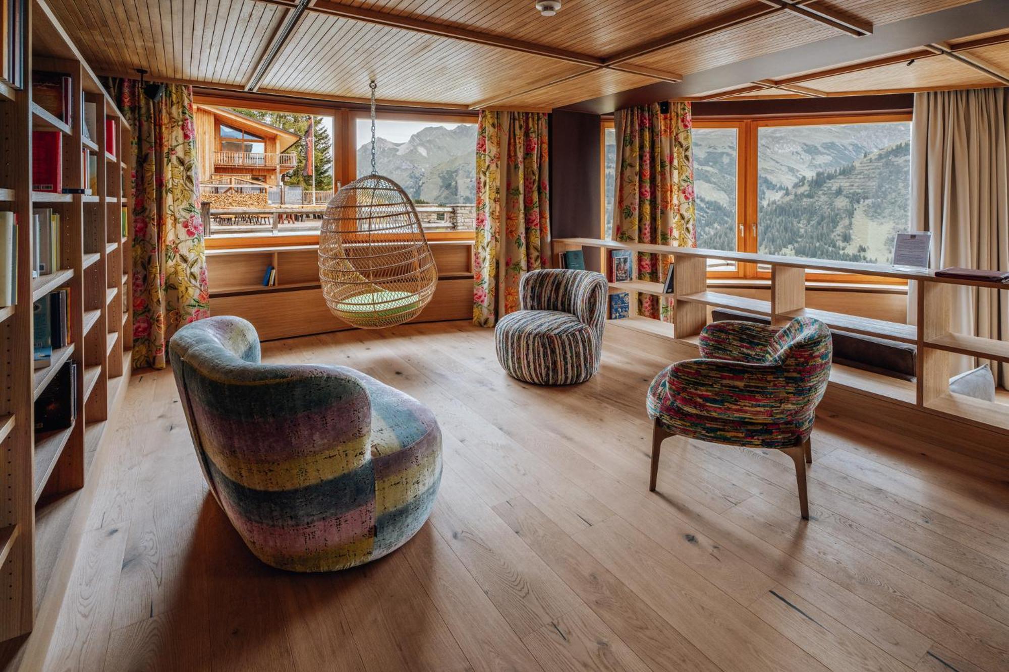 Hotel Goldener Berg レッヒ エクステリア 写真